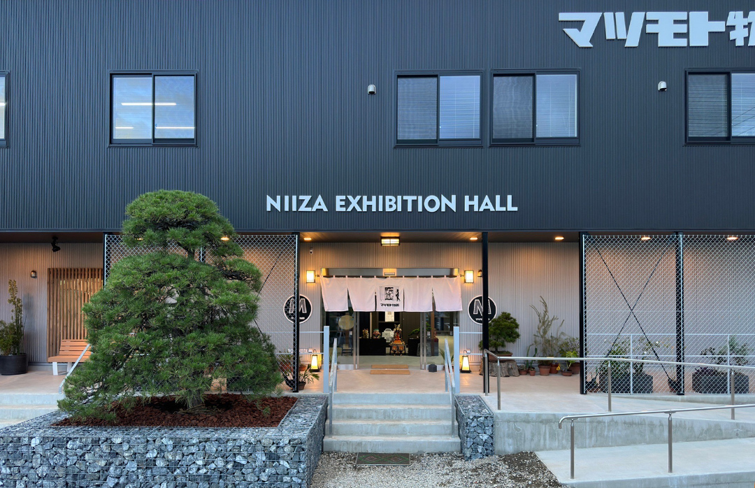 NIIZA EXHIBITION HALL｜マツモト物置